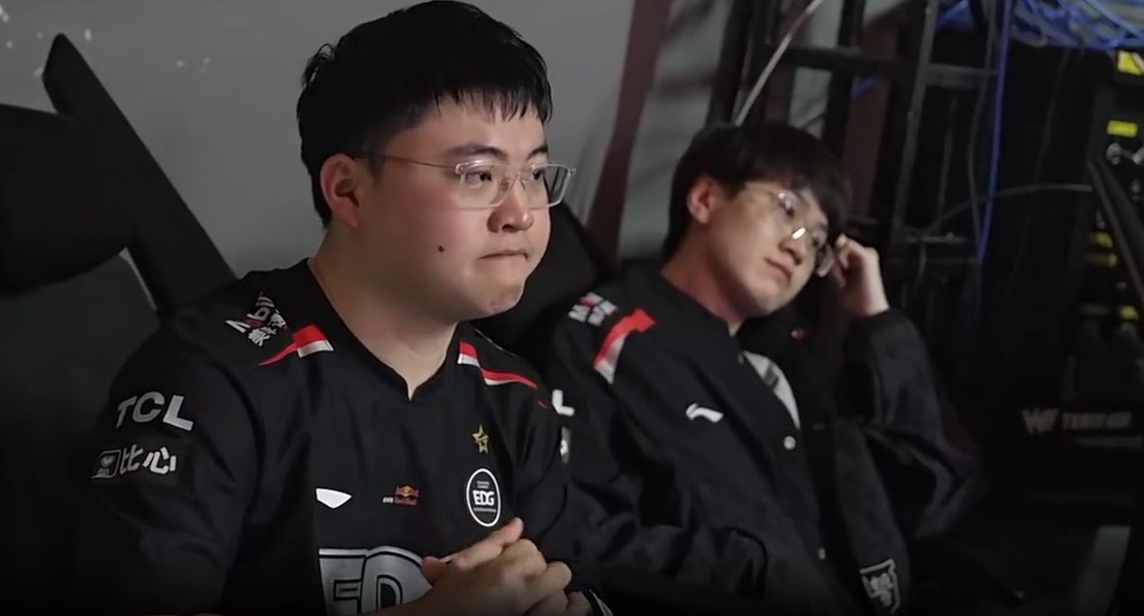 Uzi回归赛场，回归赛场首场状态亮眼，SKT观众沸腾！的简单介绍